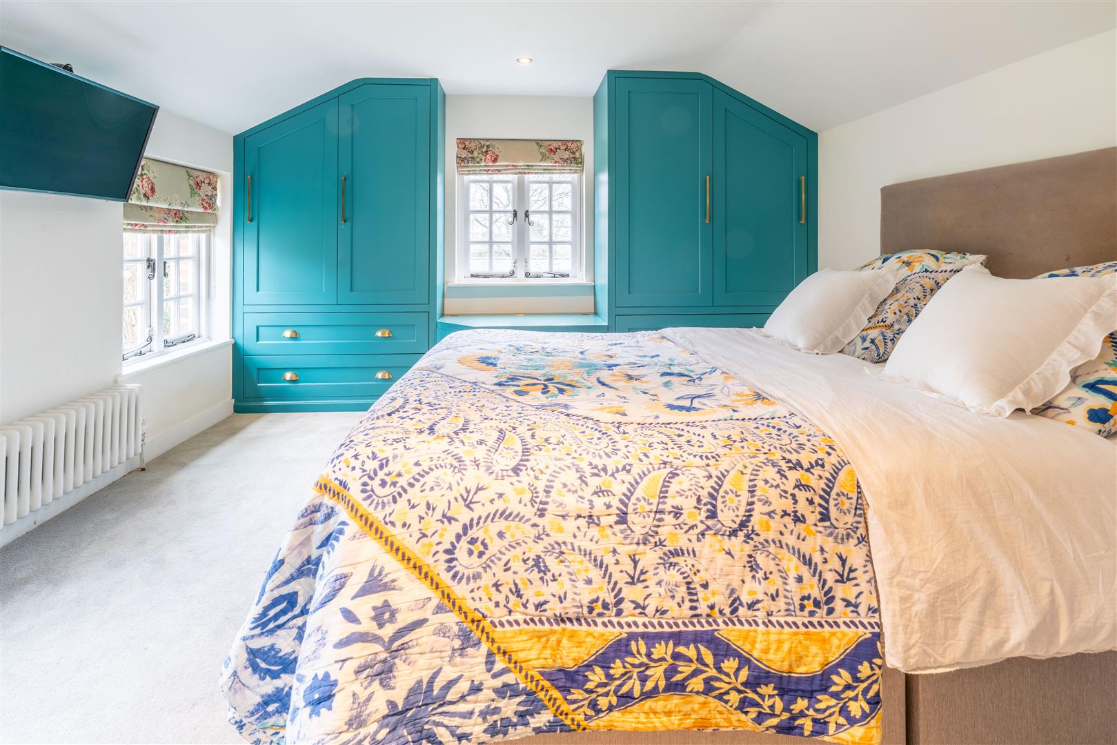 Thorley Street, Stortford Prestige & Village